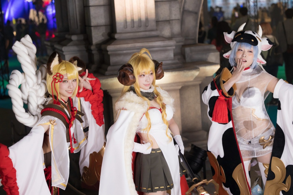 รวมภาพคอสเพลย์จากงาน Granblue Fantasy Fes 2022 34 รวมภาพคอสเพลย์จากงาน Granblue Fantasy Fes 2022