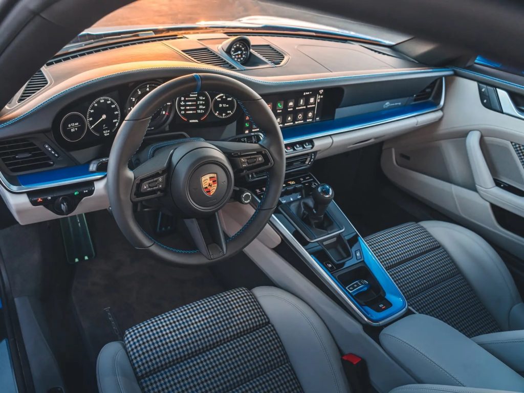 Porsche และ Pixar ปลุก Sally Carrera กลับมาคืนชีพอีกครั้ง 10 Porsche และ Pixar ปลุก Sally Carrera กลับมาคืนชีพอีกครั้ง