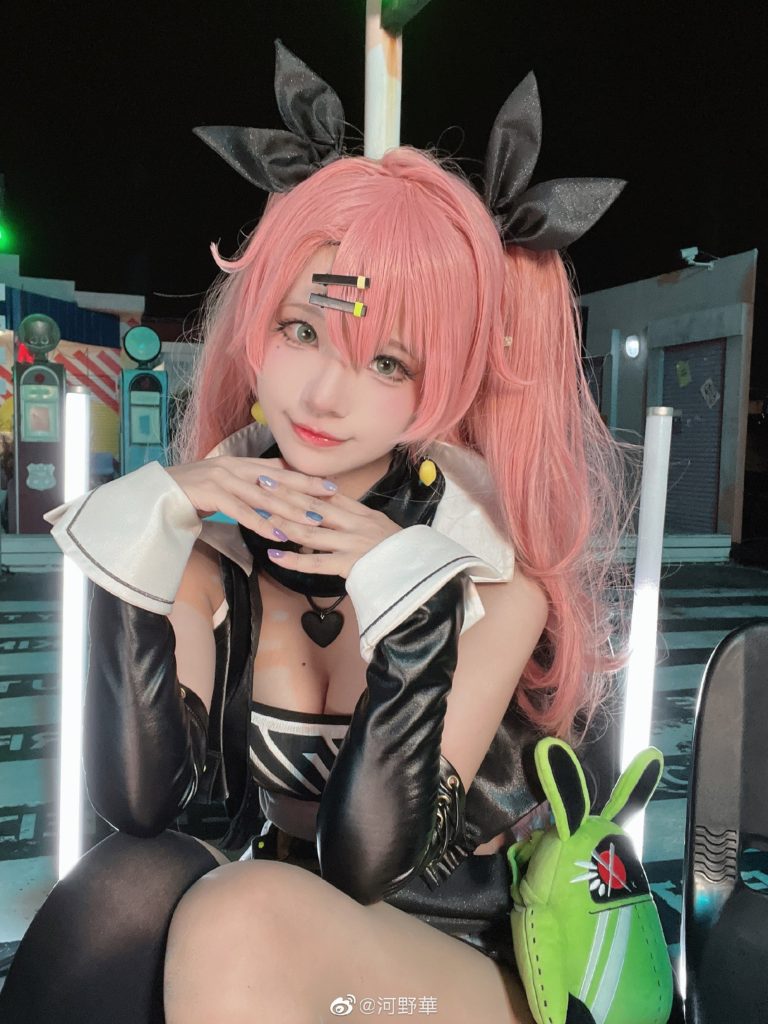 สาวจีนสุดไว แปลงโฉมเป็น Nicole จาก Zenless Zone Zero 2 สาวจีนสุดไว แปลงโฉมเป็น Nicole จาก Zenless Zone Zero