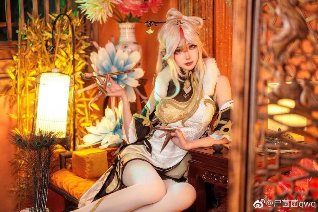 สาวจีนจัดให้ คอสเพลย์ Ningguang แบบอลังการ 2 สาวจีนจัดให้ คอสเพลย์ Ningguang แบบอลังการ