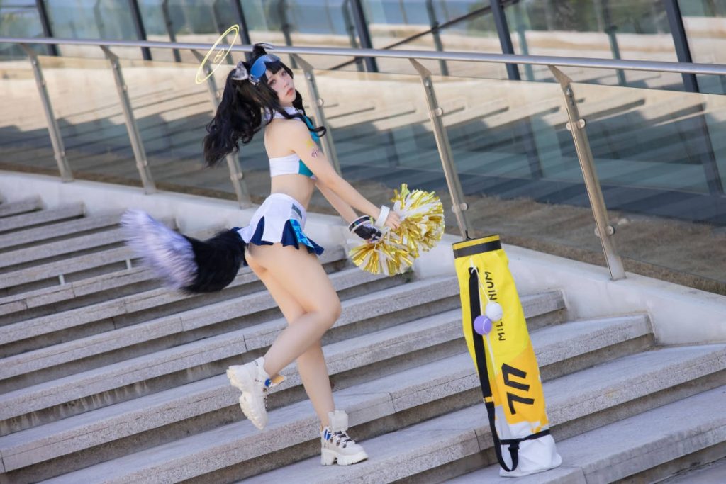 คอสเพลย์ Hibiki จาก Blue Archive 5 คอสเพลย์ Hibiki จาก Blue Archive