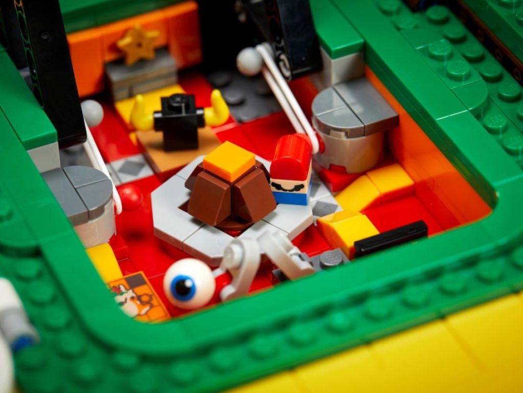 ชุดตัวต่อ LEGO Super Mario 64™ Question Mark Block 9 ชุดตัวต่อ LEGO Super Mario 64™ Question Mark Block