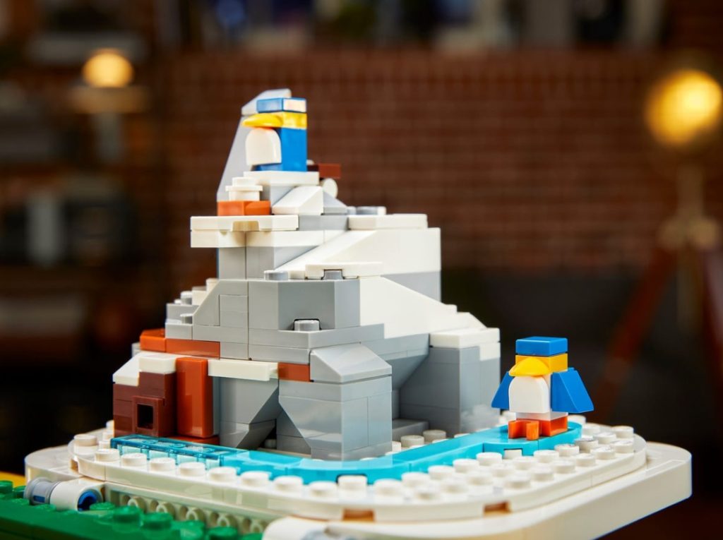 ชุดตัวต่อ LEGO Super Mario 64™ Question Mark Block 8 ชุดตัวต่อ LEGO Super Mario 64™ Question Mark Block