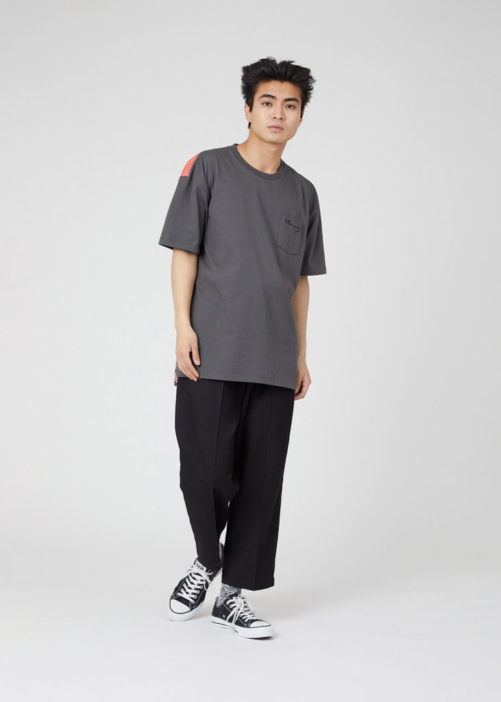 เสื้อผ้าคอลเลคชั่นใหม่ลวดลายสุดวิจิตรจาก Graniph 2 เสื้อผ้าคอลเลคชั่นใหม่ลวดลายสุดวิจิตรจาก Graniph