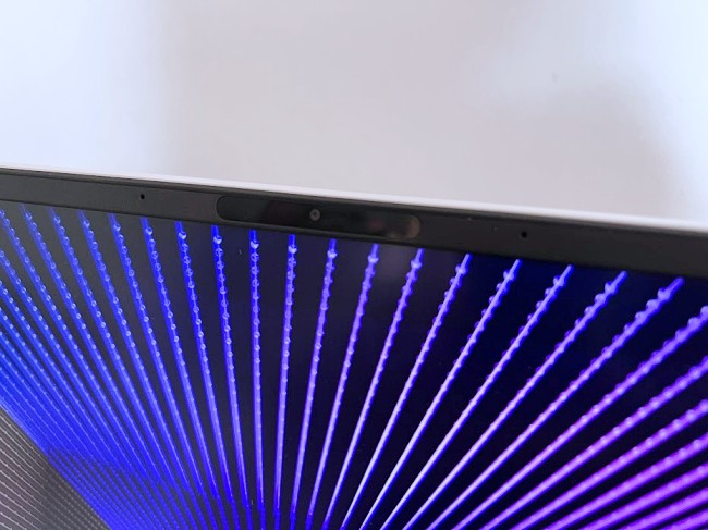 [รีวิว] ASUS ROG Zephyrus G14 AMD Ryzen 9 6900 + Radeon RX 6700S