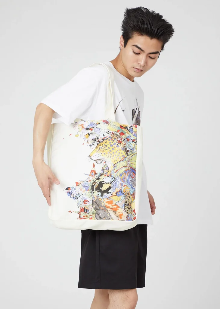 เสื้อผ้าคอลเลคชั่นใหม่ลวดลายสุดวิจิตรจาก Graniph 19 เสื้อผ้าคอลเลคชั่นใหม่ลวดลายสุดวิจิตรจาก Graniph