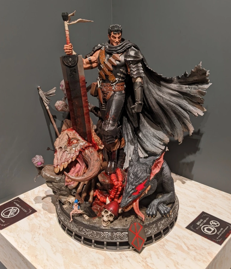 นิทรรศการศิลปะ Berserk ประสบการณ์อันทรงพลังสำหรับแฟนๆ มังงะดาร์คแฟนตาซี 4 นิทรรศการศิลปะ Berserk ประสบการณ์อันทรงพลังสำหรับแฟนๆ มังงะดาร์คแฟนตาซี