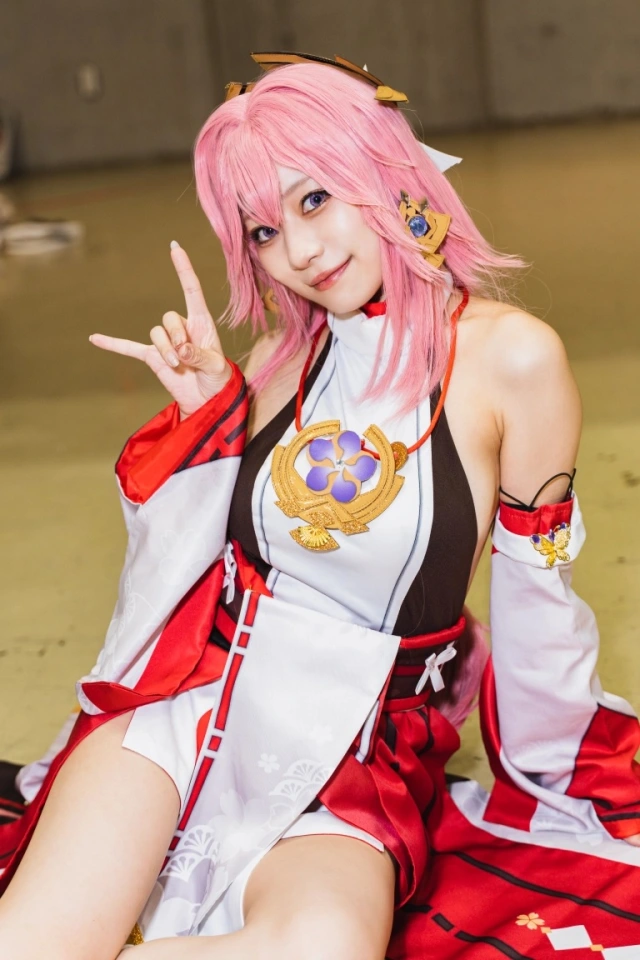 รวมภาพคอสเพลย์ที่ดีที่สุดในงาน Summer Comiket 2022 35 รวมภาพคอสเพลย์ที่ดีที่สุดในงาน Summer Comiket 2022