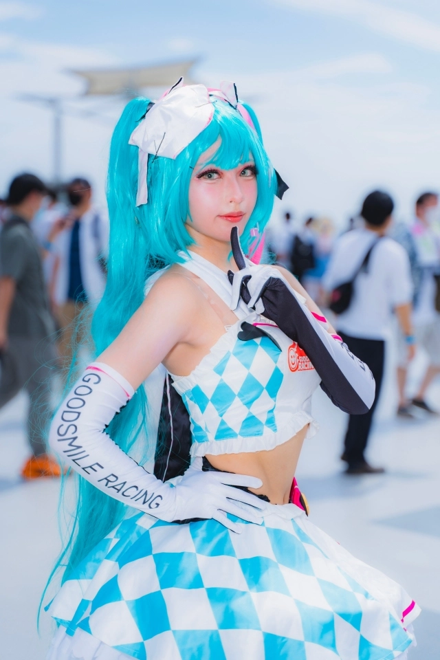 รวมภาพคอสเพลย์ที่ดีที่สุดในงาน Summer Comiket 2022 53 รวมภาพคอสเพลย์ที่ดีที่สุดในงาน Summer Comiket 2022