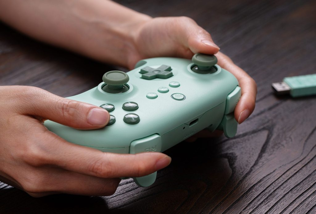 8Bitdo เปิดตัวจอยไร้สายรุ่นใหม่ Ultimate C 2.4G 3 8Bitdo เปิดตัวจอยไร้สายรุ่นใหม่ Ultimate C 2.4G