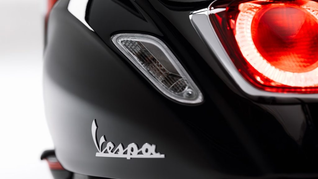 เอาใจสายซิ่งสิงห์สองล้อกับ Disney X Vespa 5 เอาใจสายซิ่งสิงห์สองล้อกับ Disney X Vespa