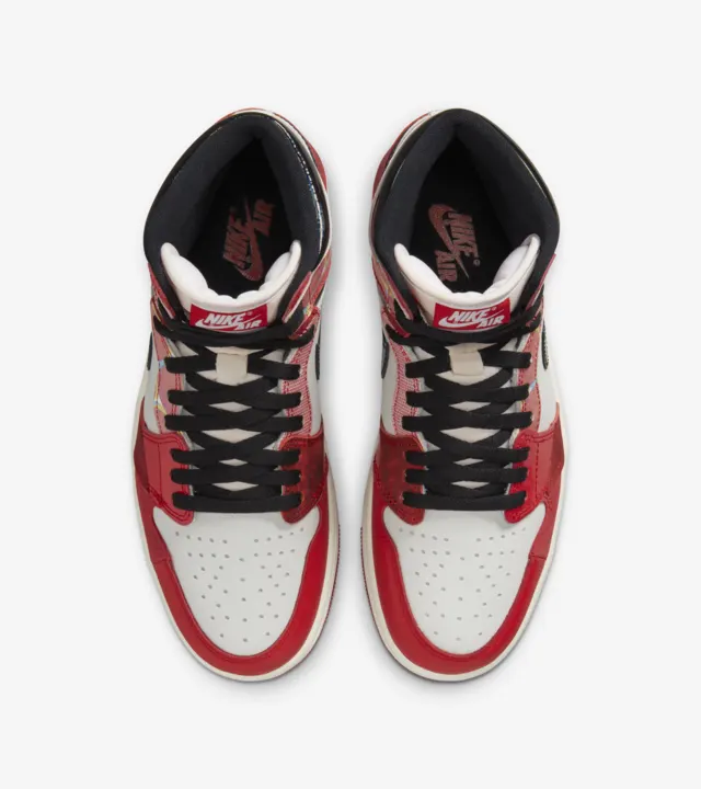 Air Jordan 1 Utility Stash รุ่นพิเศษจาก Spider-Man™: Across the Spider-Verse 4 Air Jordan 1 Utility Stash รุ่นพิเศษจาก Spider-Man™: Across the Spider-Verse