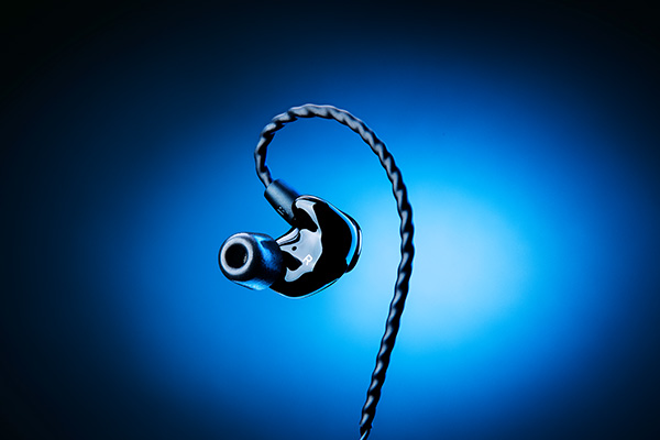 ใส่นานแค่ไหนก็ไม่หวั่นสบายตลอดวันกับ RAZER MORAY