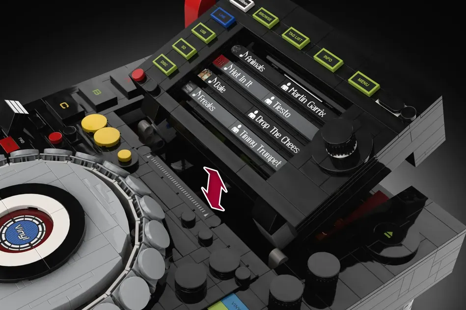 สุดเจ๋งผลงานออกแบบ DJ Controller จาก LEGO IDEA