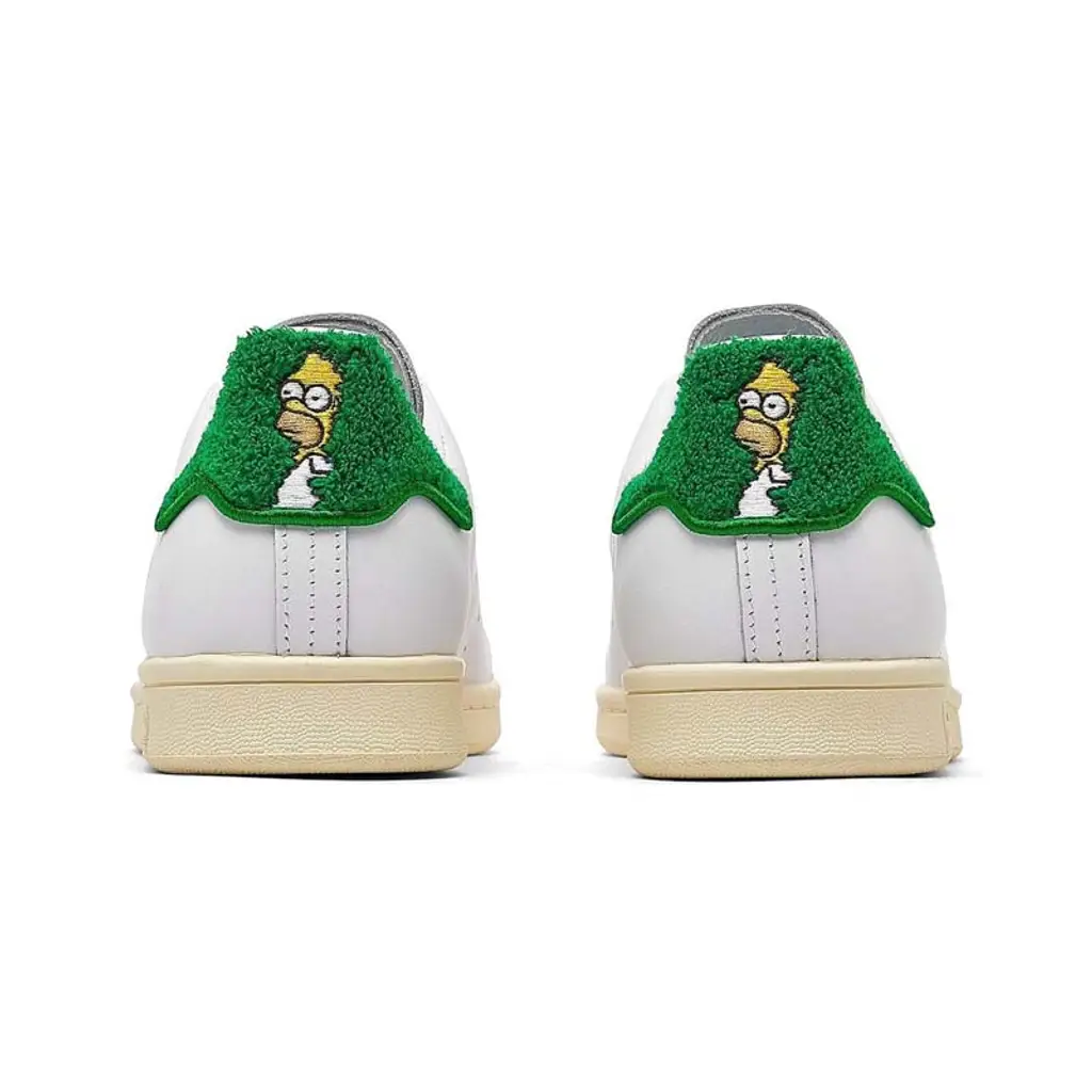 Adidas ปล่อยไอเทมใหม่ Stan Smith x Homer