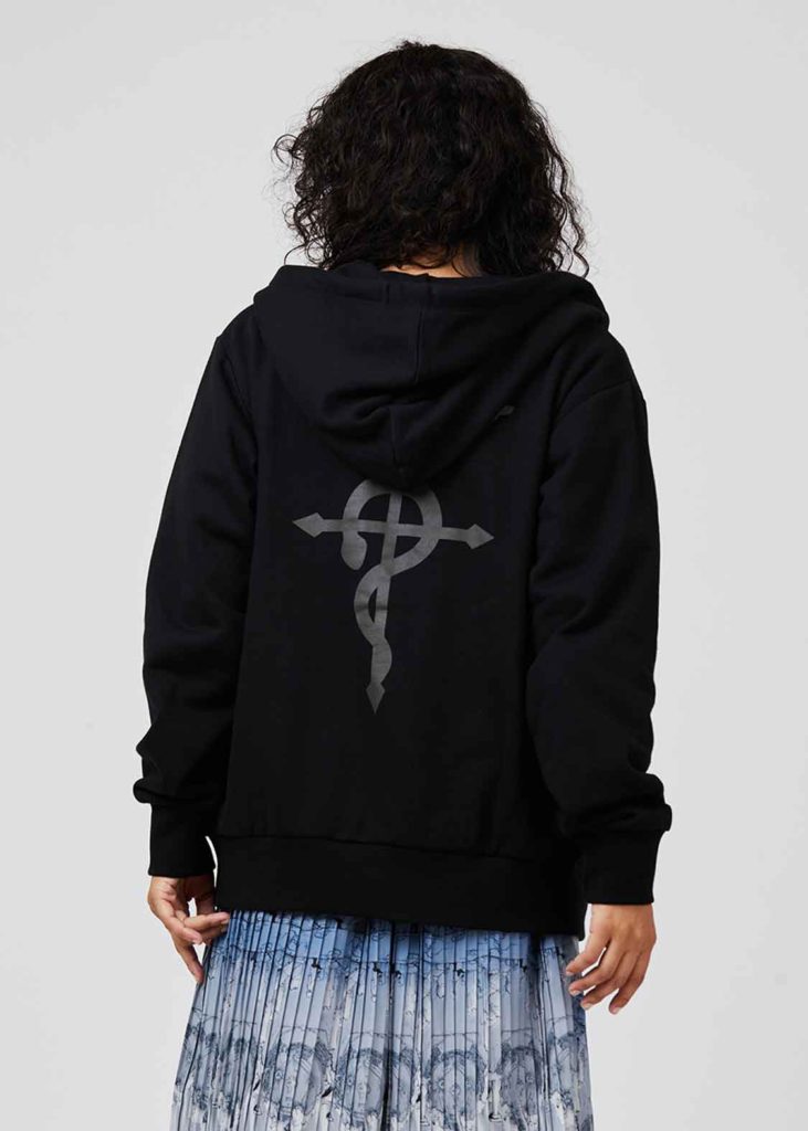 เสื้อคอลเลคชั่นใหม่ แขนกล คนแปรธาตุ จาก graniph