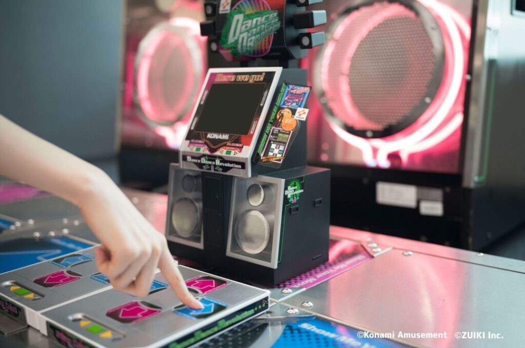 เต้นกันให้นิ้วเคล็ดกับ Dance Dance Revolution Classic Mini