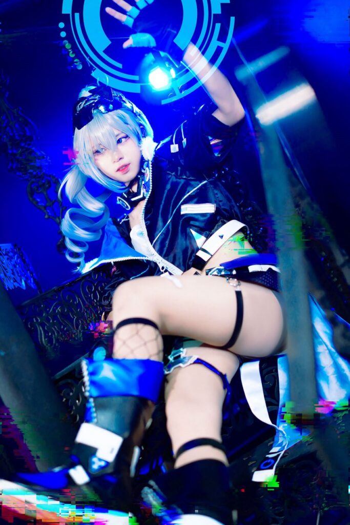 คุณแบม คอสเพลเยอร์สาวสุดเท่ มาแปลงโฉมเป็น Silver Wolf 4 คุณแบม คอสเพลเยอร์สาวสุดเท่ มาแปลงโฉมเป็น Silver Wolf