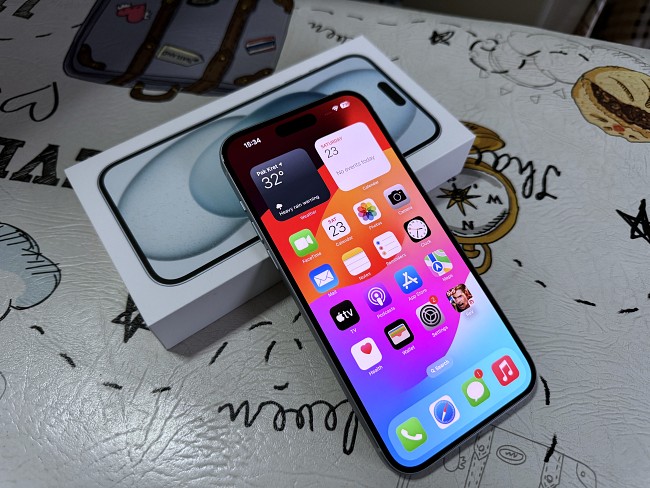 [รีวิว] iPhone 15 Plus มาพร้อมกับการอัปเกรดครั้งใหญ่