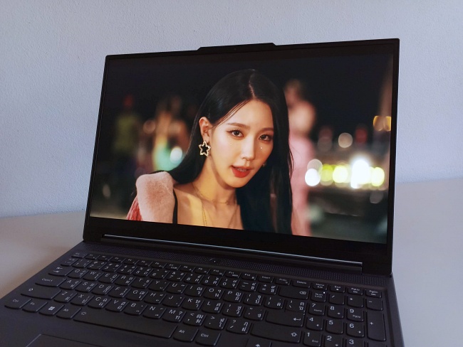 [รีวิว] Lenovo Legion Slim 5i Gen 8