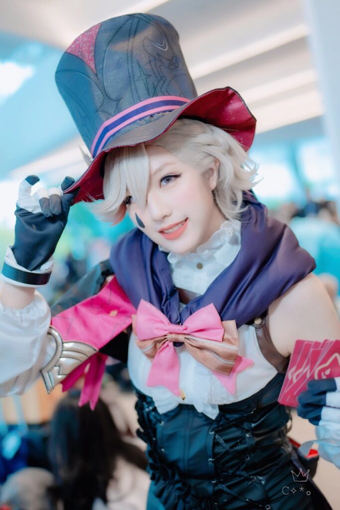 คอสเพลย์ Lyney จาก Genshin Impact สุดน่ารักฝีมือคุณซี