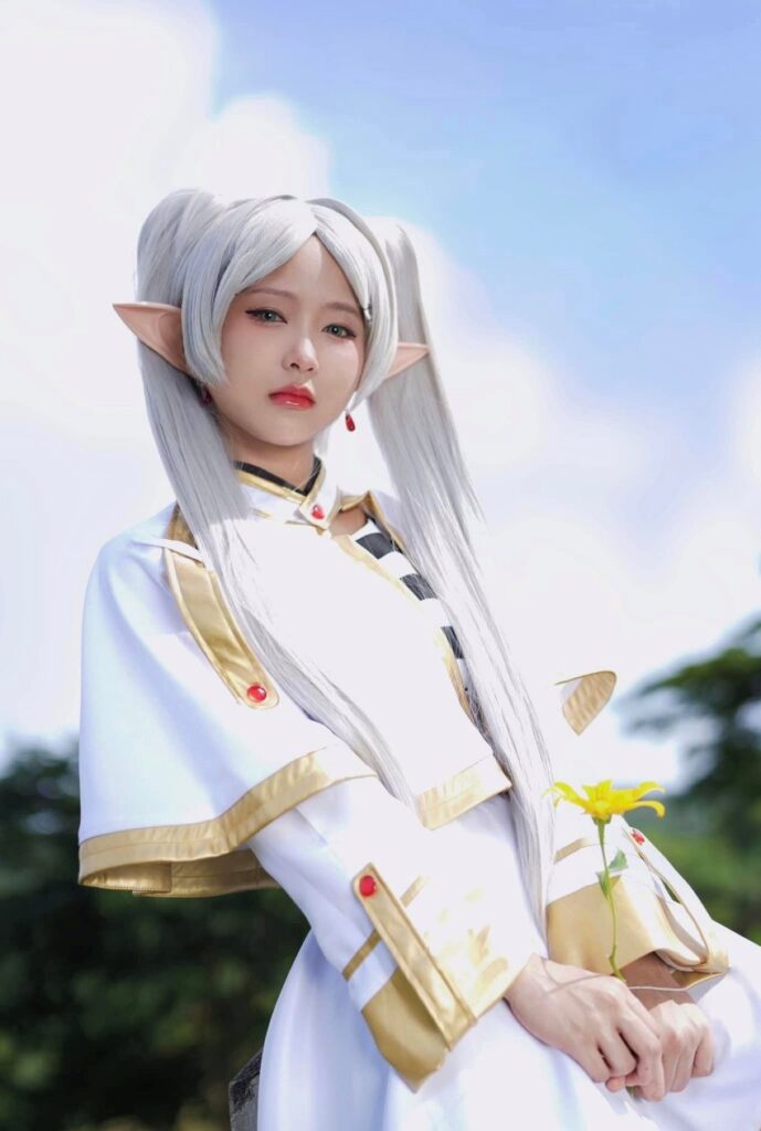 คอสเพลย์ Frieren เวอร์ชั่นคุณมินตันสุดน่ารัก