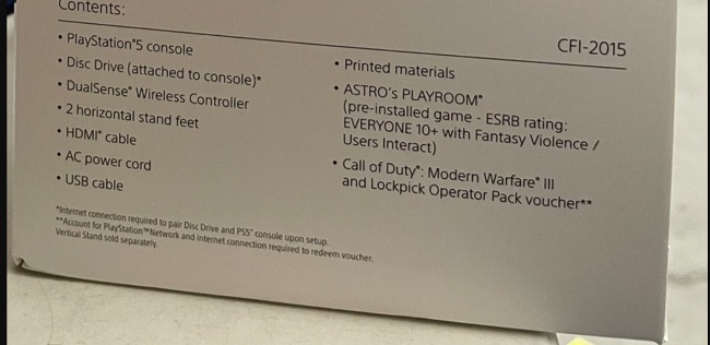 เผยภาพเปรียบเทียบ PS5 รุ่นใหม่และรุ่นเก่า 3 เผยภาพเปรียบเทียบ PS5 รุ่นใหม่และรุ่นเก่า