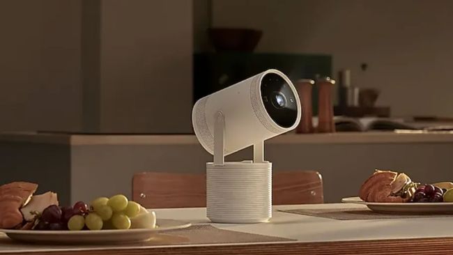 Samsung เปิดตัวโปรเจ็กเตอร์พกพาใหม่รองรับการเล่นเกมผ่านระบบคลาวด์ในตัว
