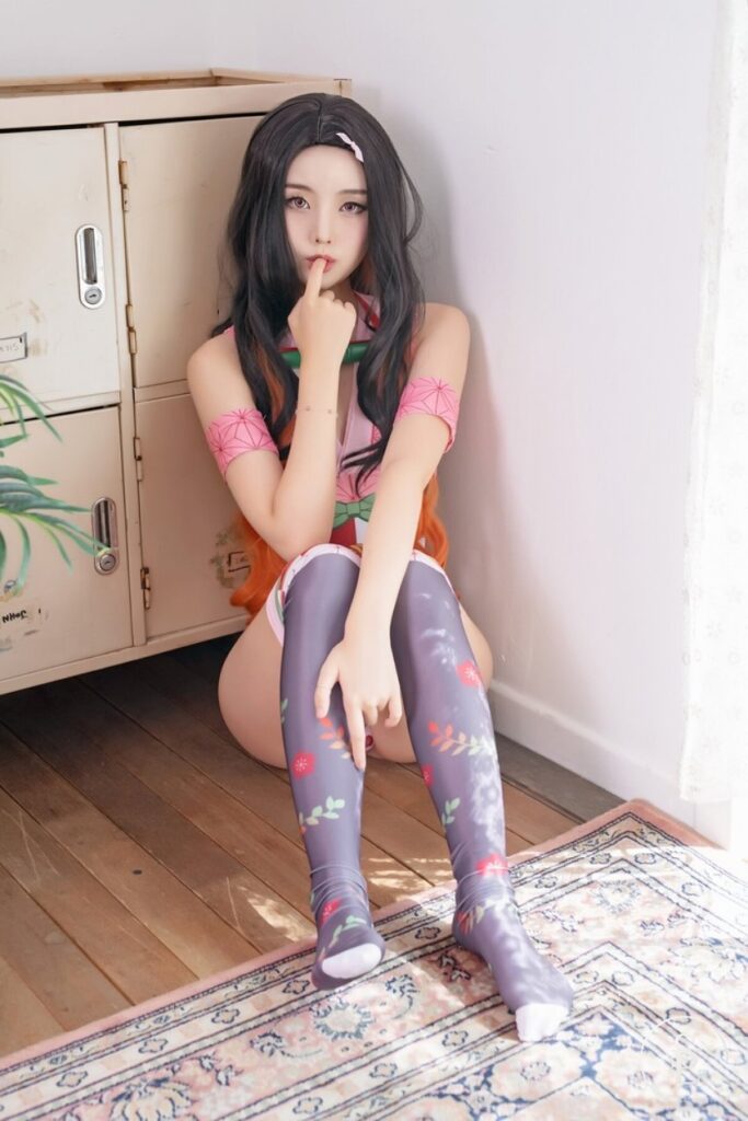 สาวเกาหลีแปลงโฉมเป็น Nezuko ในชุดรัดรูป 7 สาวเกาหลีแปลงโฉมเป็น Nezuko ในชุดรัดรูป