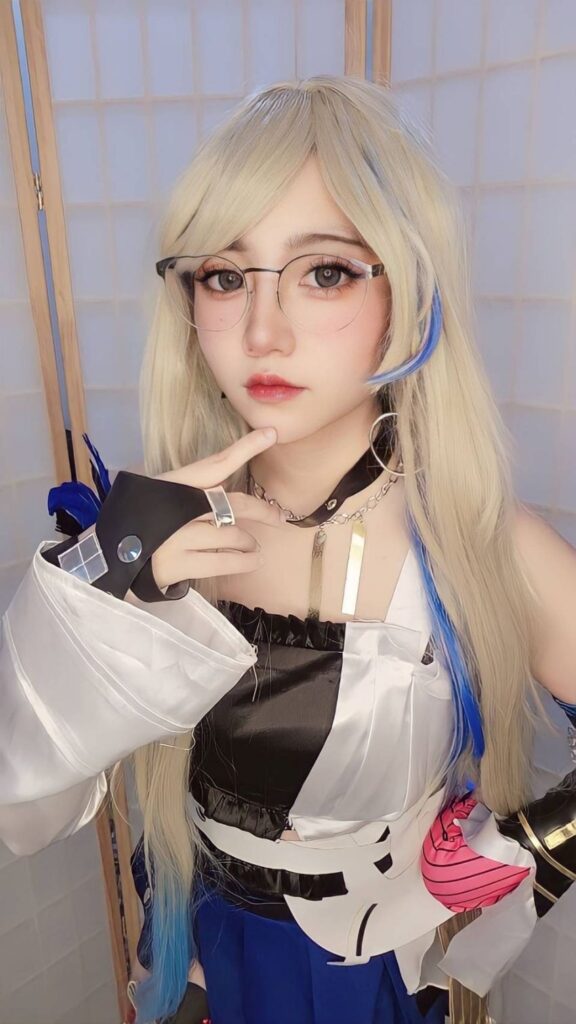 คอสเพลย์ Serval จาก Honkai: Star Rail ที่มาในหน้านิ่งแต่น่ารัก! 5 คอสเพลย์ Serval จาก Honkai: Star Rail ที่มาในหน้านิ่งแต่น่ารัก!