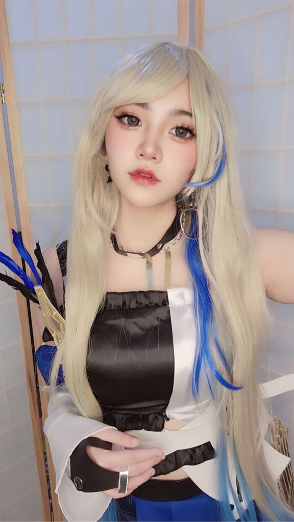 คอสเพลย์ Serval จาก Honkai: Star Rail ที่มาในหน้านิ่งแต่น่ารัก! 3 คอสเพลย์ Serval จาก Honkai: Star Rail ที่มาในหน้านิ่งแต่น่ารัก!