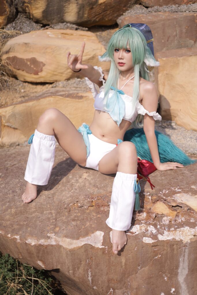 ผลงานคอสเพลย์ Huohuo จาก Honkai: Star Rail ในชุดว่ายน้ำฝีมือคุณอีฟกาฟี่ 8 Huohuo Honkai: Star Rail Cosplay by Evekafy 6