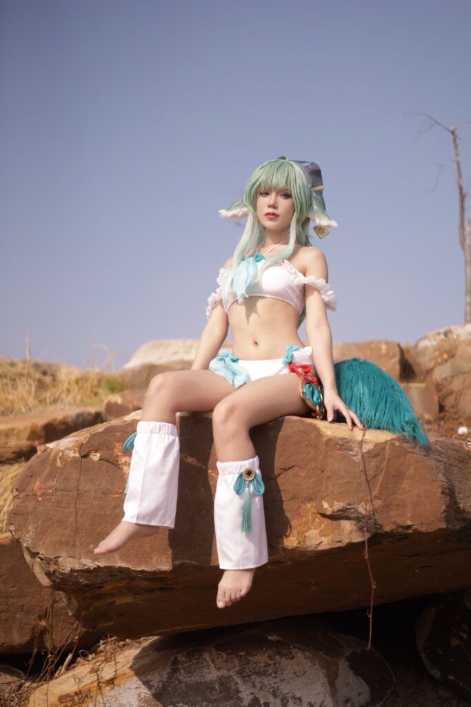 ผลงานคอสเพลย์ Huohuo จาก Honkai: Star Rail ในชุดว่ายน้ำฝีมือคุณอีฟกาฟี่ 5 Huohuo Honkai: Star Rail Cosplay by Evekafy 9
