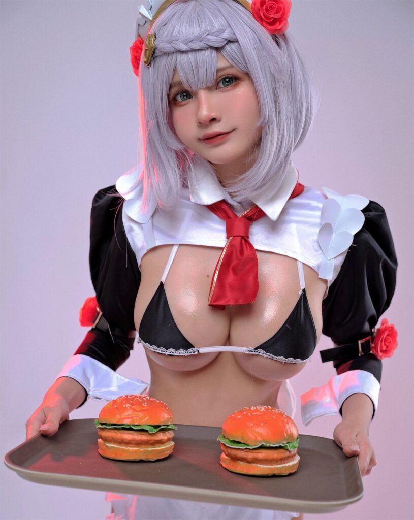 คอสเพลย์ Noelle จาก Genshin Impact เวอร์ชั่นสาวเสิร์ฟผ้าน้อยชิ้น 2 Noelle Genshin Impact Cosplay by Azami 1