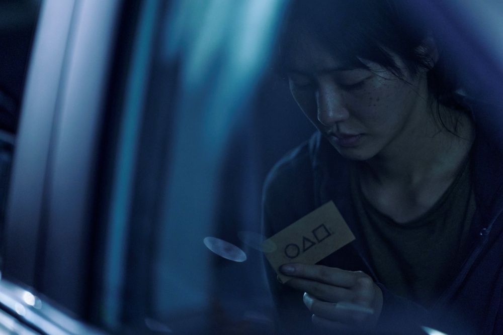 Netflix เผยภาพชุดแรกของสควิดเกม เล่นลุ้นตาย (Squid Game) ซีซั่น 2 5 Netflix เผยภาพชุดแรกของสควิดเกม เล่นลุ้นตาย (Squid Game) ซีซั่น 2