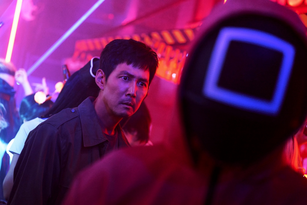 Netflix เผยภาพชุดแรกของสควิดเกม เล่นลุ้นตาย (Squid Game) ซีซั่น 2 2 Netflix เผยภาพชุดแรกของสควิดเกม เล่นลุ้นตาย (Squid Game) ซีซั่น 2