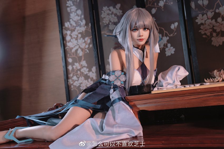 คอสเพลย์ Guizhong สวยละมุน เวอร์ชั่นสาวจีน