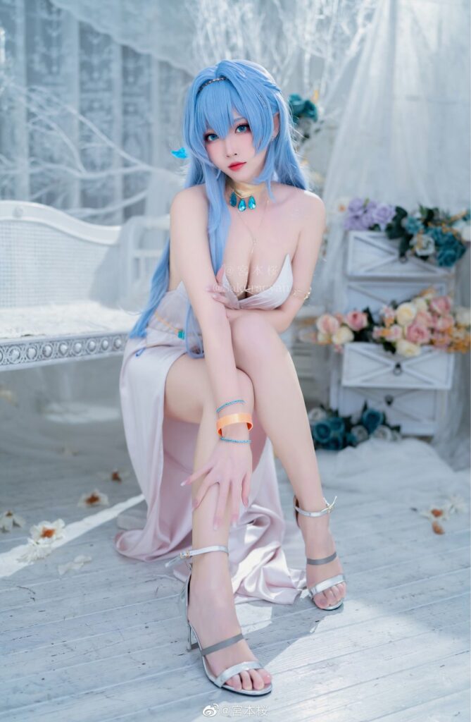 คอสเพลย์ Helm จาก GODDESS OF VICTORY: NIKKE 6 คอสเพลย์ Helm จาก GODDESS OF VICTORY: NIKKE