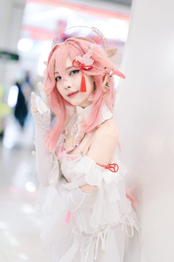 คอสเพลย์ Yae Miko เวอร์ชั่นชุดเจ้าสาวฝีมือคุณเบ้บ 4 คอสเพลย์ Yae Miko เวอร์ชั่นชุดเจ้าสาวฝีมือคุณเบ้บ