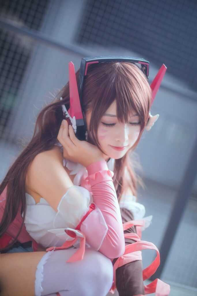 สาวจีนแปลงโฉมเป็น D.Va เวอร์ชั่นสาวน้อยเวทมนตร์ 2 สาวจีนแปลงโฉมเป็น D.Va เวอร์ชั่นสาวน้อยเวทมนตร์