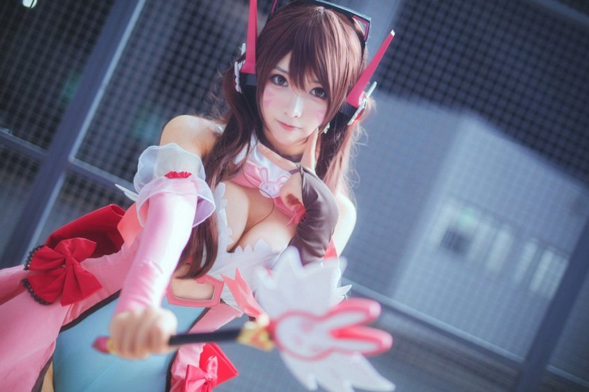 สาวจีนแปลงโฉมเป็น D.Va เวอร์ชั่นสาวน้อยเวทมนตร์ 3 สาวจีนแปลงโฉมเป็น D.Va เวอร์ชั่นสาวน้อยเวทมนตร์