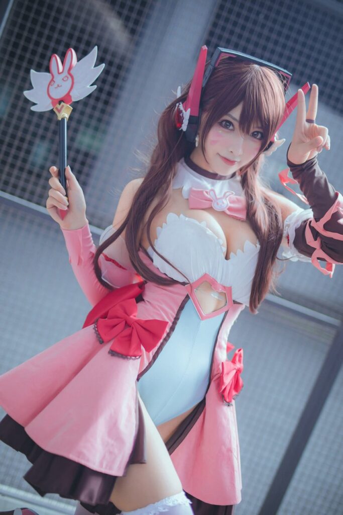 สาวจีนแปลงโฉมเป็น D.Va เวอร์ชั่นสาวน้อยเวทมนตร์ 4 สาวจีนแปลงโฉมเป็น D.Va เวอร์ชั่นสาวน้อยเวทมนตร์