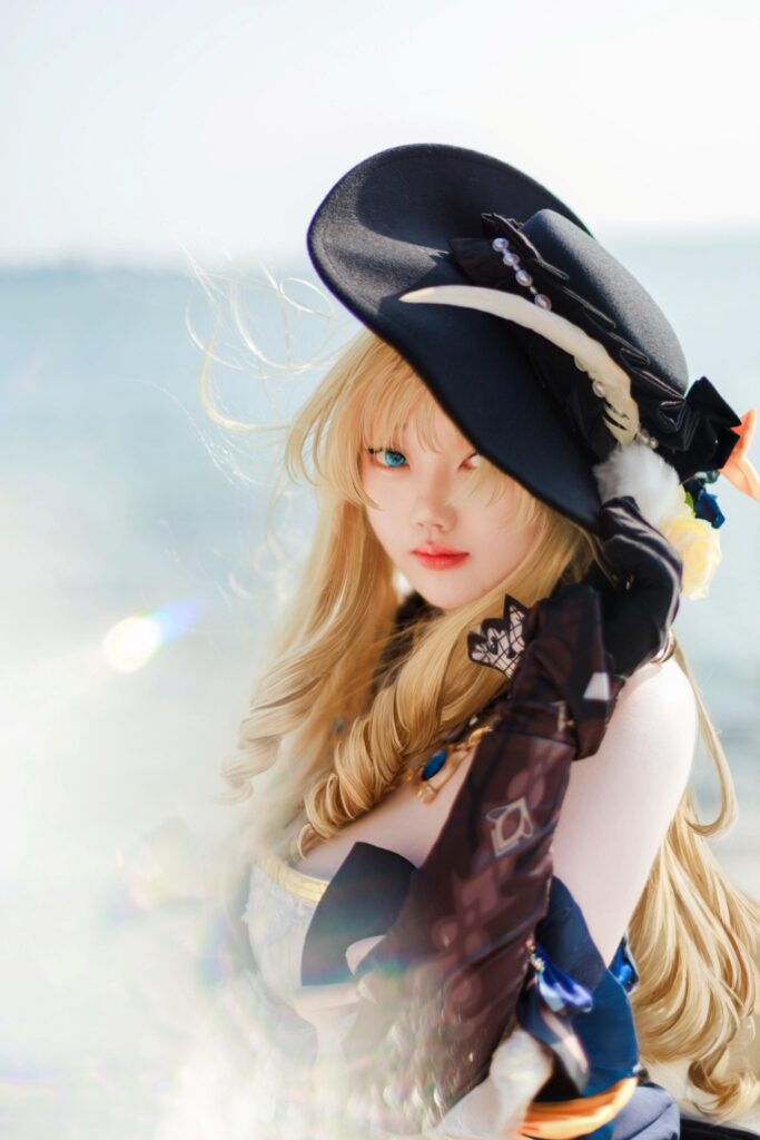 คุณเกรซแปลงโฉมเป็น Navia จาก Genshin Impact ได้สวยปัง! 6 Navia Genshin Impact Cosplay by Grace 5