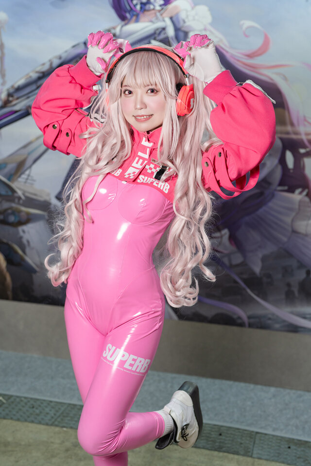 Alice GODDESS OF VICTORY: NIKKE Cosplay by chimu