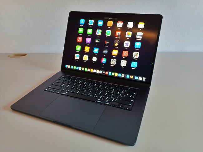 [รีวิว] MacBook Air M3 รุ่น 15 นิ้ว