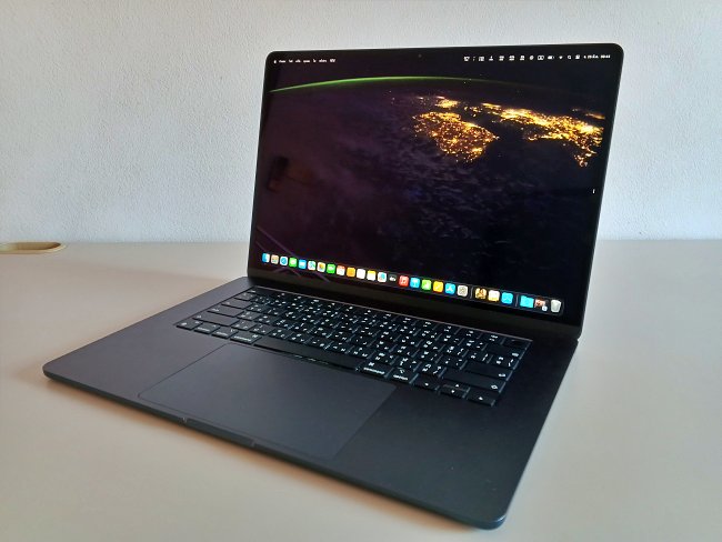 [รีวิว] MacBook Air M3 รุ่น 15 นิ้ว