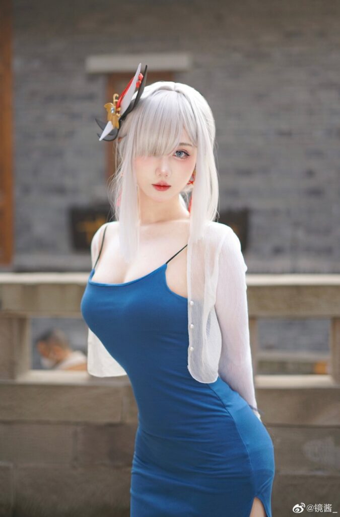 คอสเพลย์ Shenhe ในชุดสายเดี่ยวรัดรูปสุดสวย 4 คอสเพลย์ Shenhe ในชุดสายเดี่ยวรัดรูปสุดสวย
