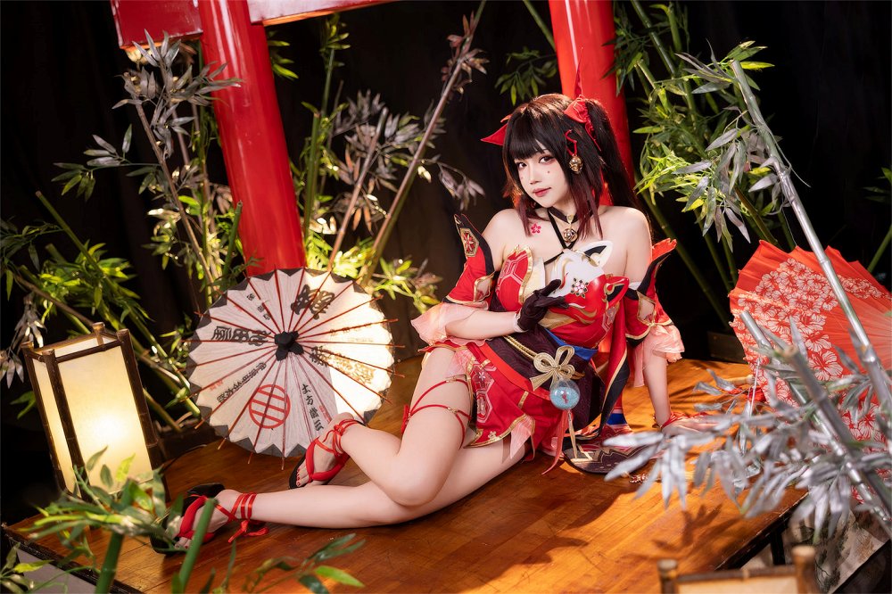 Sparkle Honkai: Star Rail Cosplay by Astra