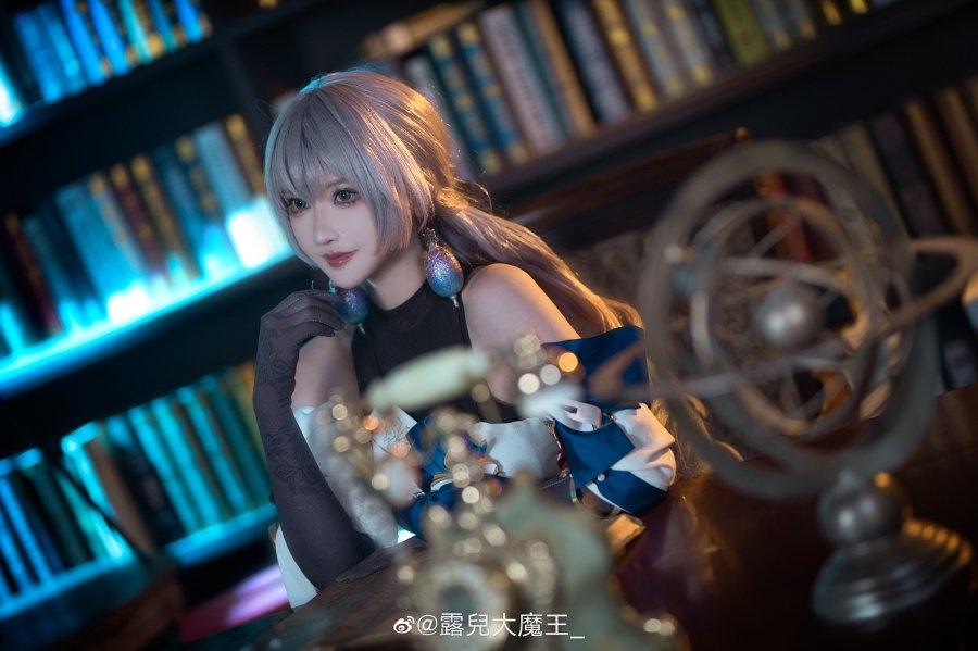 คอสเพลย์ Bronya สุดเฉียบจาก Honkai: Star Rail 10 คอสเพลย์ Bronya สุดเฉียบจาก Honkai: Star Rail