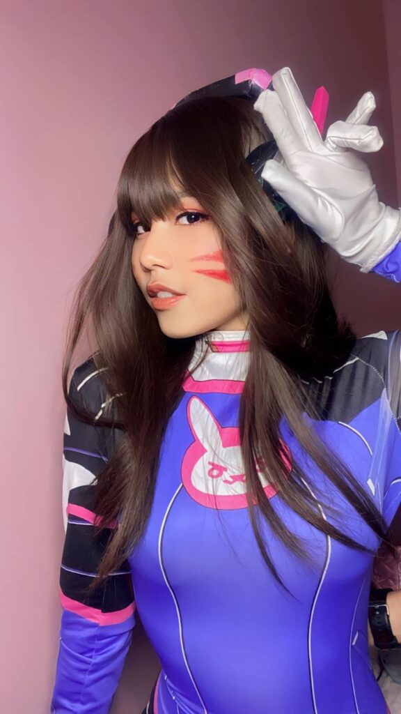 คอสเพลย์ D.Va ฝีมือคอสเพลเยอร์สาวไทย ‘เคย์ญ่า’